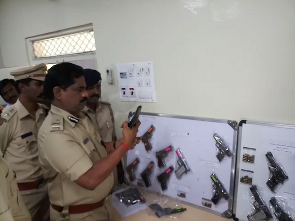 Vijayapura police busts gun selling racket, 12 Arrested