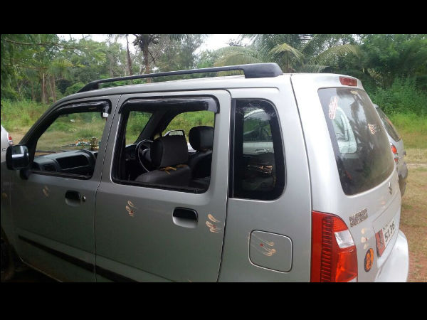 Udupi: Robbers steal gold ornamnets kept inside the car near Marvanthe beach 