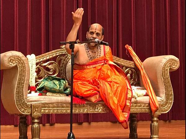 Memorable speech on Bhagavad gita by Puttige seer Sugunendra Swamiji at Singapore