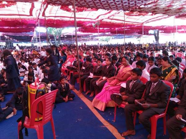 Edatore Matha’s Soundarya Lahari Parayana Dashamanotsava at Palace grounds