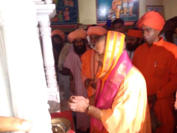 Kerala, the land of saints has turned into land of Blood - Yogi Adityanath Kerala, the land of saints has turned into land of Blood - Yogi Adityanath