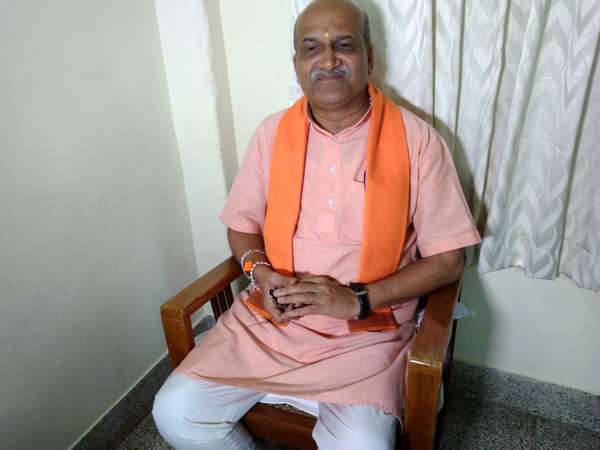 Will not leave govt to celebrate Tipu Jayanti - Pramod Muthalik