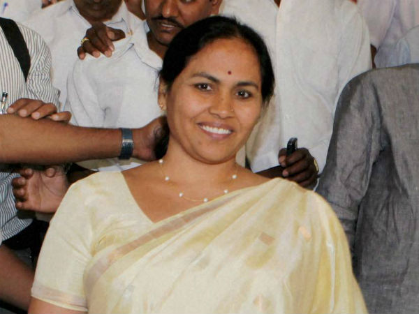 CM Extreme knowledge will lead him to destruction, slammed Karandlaje CM Extreme knowledge will lead him to destruction, slammed Karandlaje