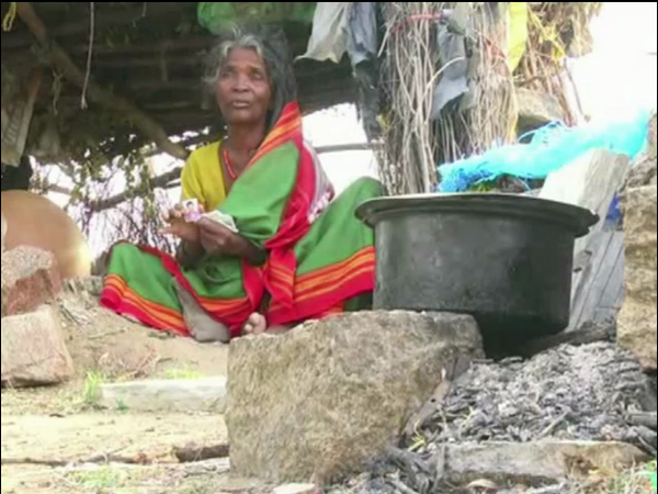 Yadgir irregularities in distribution of house