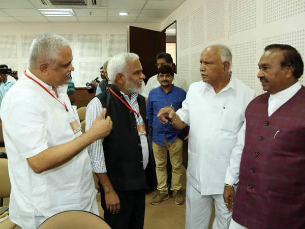 ಯಡಿಯೂರಪ್ಪಗೆ 'ಸಂತೋಷ'ವಾಗಲಿಲ್ಲ