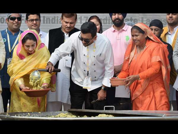 ಸ್ಟಾರ್ ಶೇಪ್ ಸಂಜೀವ್ ಕುಮಾರ್