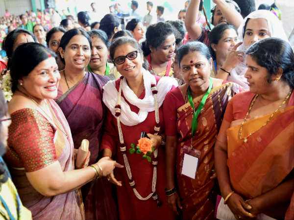 ರಾಷ್ಟ್ರೀಯ ಮಹಿಳಾ ಕಾಂಗ್ರೆಸ್ ಅಧ್ಯೆಕ್ಷೆಗೆ ಸ್ವಾಗತ ರಾಷ್ಟ್ರೀಯ ಮಹಿಳಾ ಕಾಂಗ್ರೆಸ್ ಅಧ್ಯೆಕ್ಷೆಗೆ ಸ್ವಾಗತ