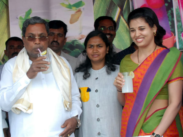 ಕಲ್ಪಾಮೃತ ಮಳಿಗೆಗೆ ಭೇಟಿ ಕಲ್ಪಾಮೃತ ಮಳಿಗೆಗೆ ಭೇಟಿ