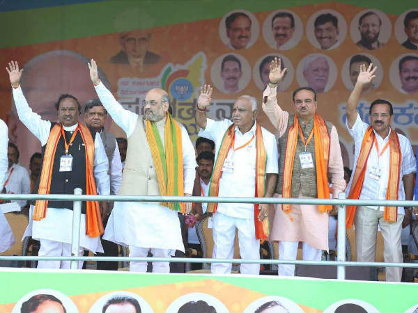 ತಪ್ಪುಗಳನ್ನು ಸರಿಪಡಿಸುತ್ತೇವೆ