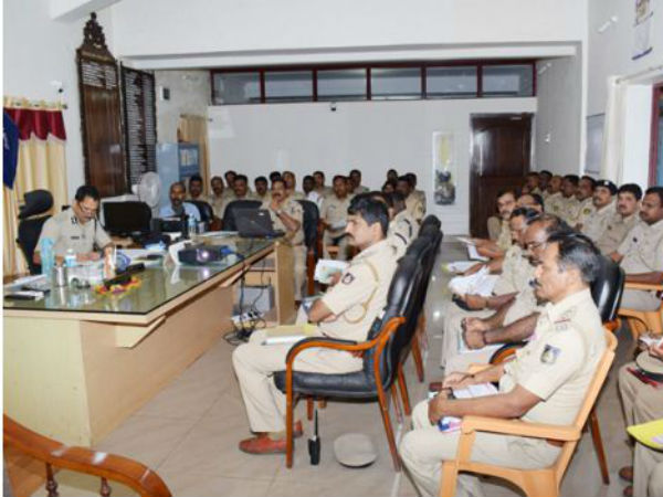 ಜಿಲ್ಲೆಯೊಳಗೆ ಪ್ರವೇಶಿಸುವವರ ಮೇಲೆ ನಿಗಾ