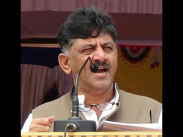 ಕೇಂದ್ರದಲ್ಲಿ ರಾಜ್ಯವನ್ನು ಪ್ರತಿನಿಧಿಸುವ ಸಚಿವರ ಮಧ್ಯಸ್ಥಿಕೆ 