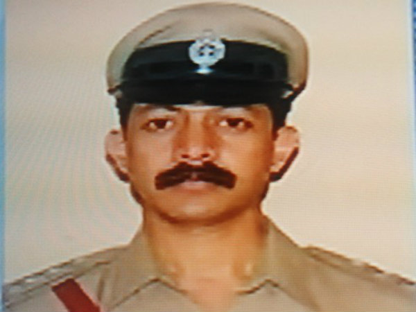 Ganapathi Suicide Case: CBI team recovers one bullet from vinayaka lodge in Madikeri Ganapathi Suicide Case: CBI team recovers one bullet from vinayaka lodge in Madikeri