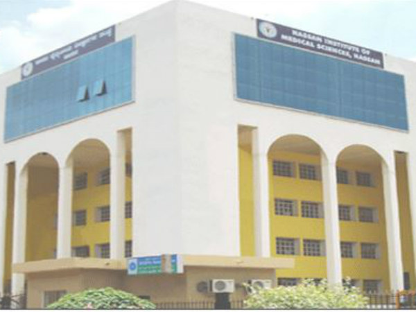 ಎನ್.ಎಚ್.ಎಂ ನಿಂದ ಹಿಮ್ಸ್ ಗೆ ಯಂತ್ರೋಪಕರಣ ಎನ್.ಎಚ್.ಎಂ ನಿಂದ ಹಿಮ್ಸ್ ಗೆ ಯಂತ್ರೋಪಕರಣ