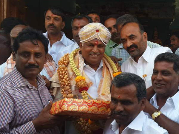 ಸೇಡು ತೀರಿಸಿಕೊಳ್ಳಲು ಅವಕಾಶ ಸೇಡು ತೀರಿಸಿಕೊಳ್ಳಲು ಅವಕಾಶ