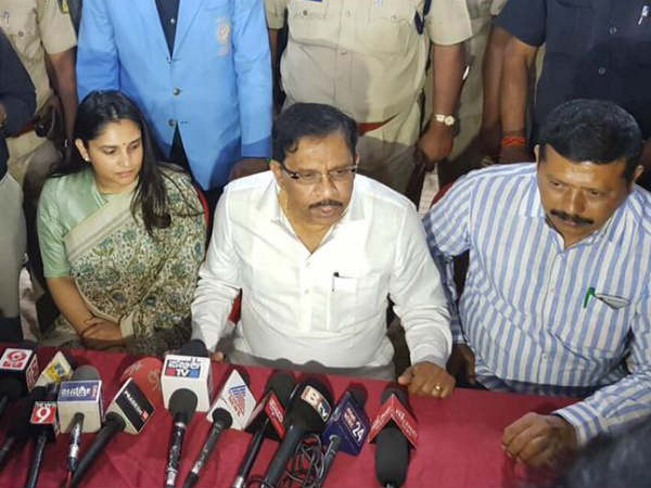 ಹಿಂದೆ ಪಾಂಡವಪುರ ಕ್ಷೇತ್ರದಲ್ಲಿತ್ತು ಹಿಂದೆ ಪಾಂಡವಪುರ ಕ್ಷೇತ್ರದಲ್ಲಿತ್ತು