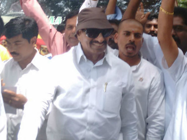 'ಉ.ಕ ಬಗ್ಗೆ ಚರ್ಚೆ ಆಗುತ್ತಿಲ್ಲ'