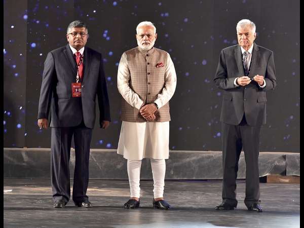 ಭಯೋತ್ಪಾದಕರಿಗೆ ಆಟದ ವಸ್ತುವಾಗದಿರಲಿ