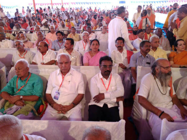 ಧರ್ಮ ಸಂಸತ್‌ನಲ್ಲಿ ಭಾಗಿ