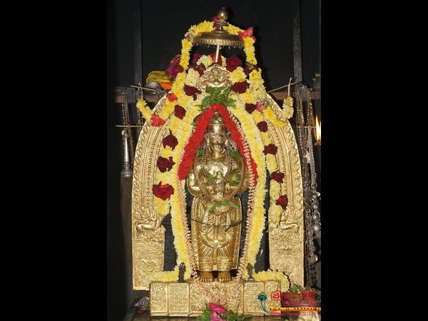 ರಥಬೀದಿ ಬಿಟ್ಟು ಹೋಗಬಾರದು ಎನ್ನುವ ನಿಯಮ 