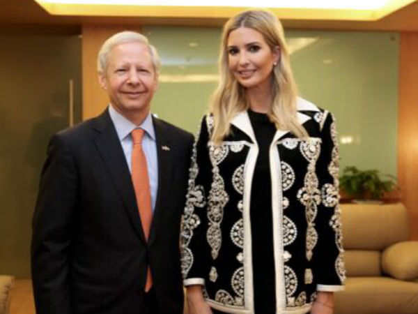 ಫಲಕ್ನಾಮ ಪ್ಯಾಲೇಸ್ನಲ್ಲಿ ಔತಣಕೂಟ ಫಲಕ್ನಾಮ ಪ್ಯಾಲೇಸ್ನಲ್ಲಿ ಔತಣಕೂಟ