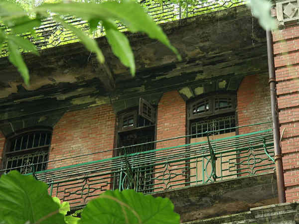 Nostalgia about childhood house and Bengaluru by Srinath Bhalle