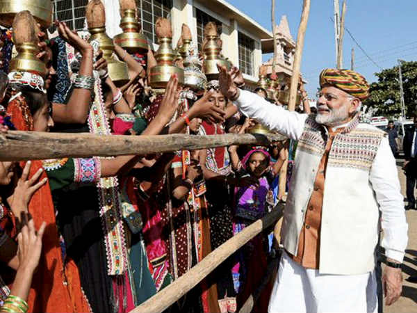 ಮಹಿಳೆಯರ ಆಶೀರ್ವಾದ