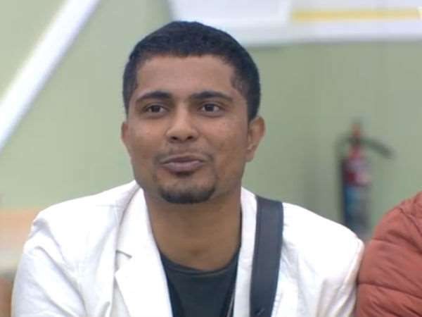 ನೀವೊಬ್ಬ ಸೆಲಿಬ್ರಿಟಿ ಆಗಿದ್ದೀರಾ ಅಂತ ಸ್ಫರ್ಧಿಸುತ್ತೀದ್ದೀರಾ ? 