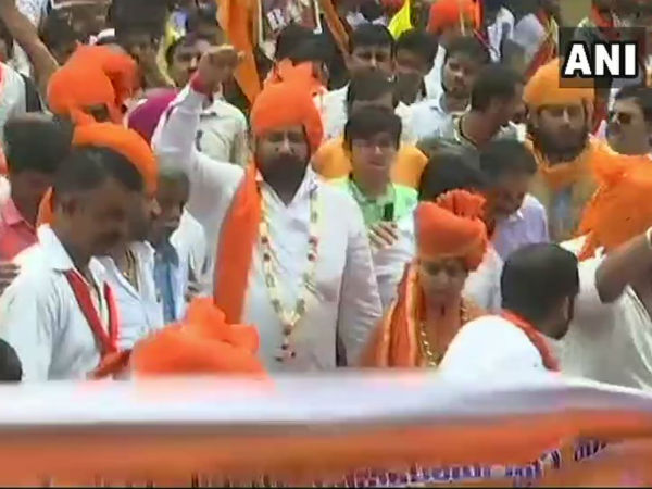 Massive Rajputs protest in Town hall Bengaluru