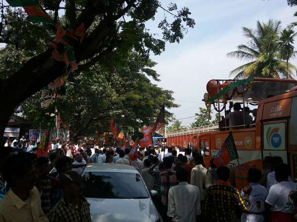 Day 2 of Karnataka BJP's Parivartana Rally: Leaders are in Turuvekere Day 2 of Karnataka BJP's Parivartana Rally: Leaders are in Turuvekere