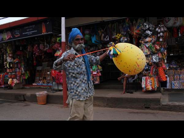 Baroda baloons in Dharmasthala Deepotsava