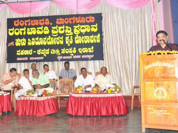 Ranga Chawadi award to journalist Manohar Prasad