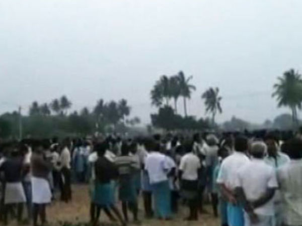 4 Tamil Nadu Girls Found Dead In Well, Police Suspect Suicide Pact 4 Tamil Nadu Girls Found Dead In Well, Police Suspect Suicide Pact