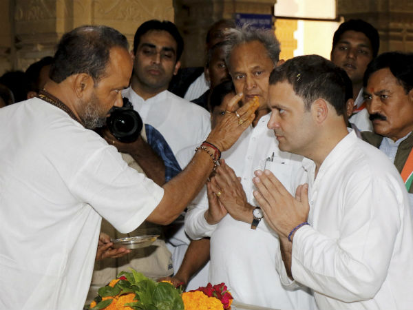 ಗುಜರಾತ್ ಚುನಾವಣಾ ಪ್ರಚಾರಕ್ಕೆ ಯೋಗಿ ಆದಿತ್ಯನಾಥ್ ಗುಜರಾತ್ ಚುನಾವಣಾ ಪ್ರಚಾರಕ್ಕೆ ಯೋಗಿ ಆದಿತ್ಯನಾಥ್