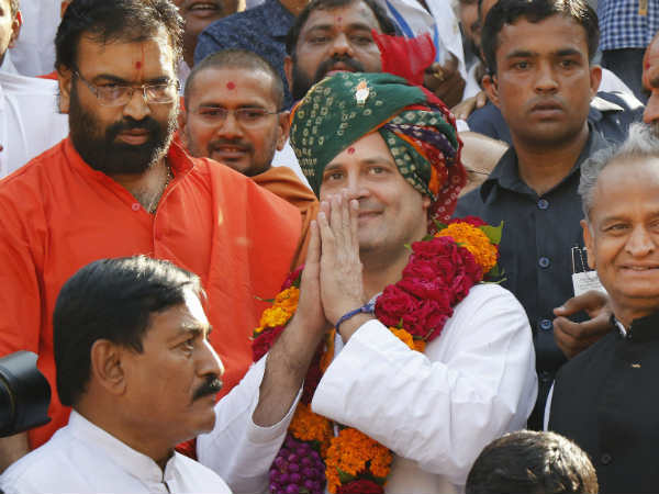 ವಿರೋಧ ಪಕ್ಷವನ್ನು ಒಗ್ಗಟ್ಟಾಗಿಸುವ ಕೆಲಸ ವಿರೋಧ ಪಕ್ಷವನ್ನು ಒಗ್ಗಟ್ಟಾಗಿಸುವ ಕೆಲಸ