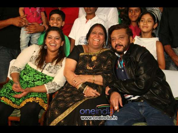 ಈಗಿನ ಕೇಸ್ ನಿಲ್ಲೋದಿಲ್ಲ ಈಗಿನ ಕೇಸ್ ನಿಲ್ಲೋದಿಲ್ಲ