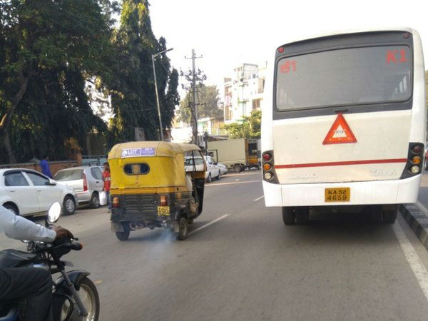 ಆಟೋರಿಕ್ಷಾದಿಂದ ಮಾಲಿನ್ಯ