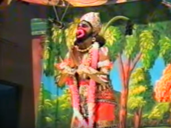 ಕೋತಿಗೆ ತದುಕಿ, ಬಾಲಕ್ಕೆ ಬೆಂಕಿ ಇಡಿ ಕೋತಿಗೆ ತದುಕಿ, ಬಾಲಕ್ಕೆ ಬೆಂಕಿ ಇಡಿ