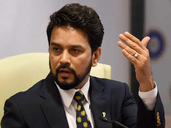 ಧುಮಾಲ್ ಅವರ ಪುತ್ರ ಅನುರಾಗ್ ಠಾಕೂರ್ 