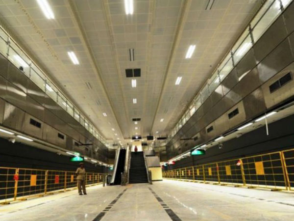 ರೈಲ್ವೆ ಇಲಾಖೆ ಭೂಮಿ ನೀಡುವುದನ್ನು ತಿರಸ್ಕರಿಸಿಲ್ಲ, ಒಪ್ಪಿಕೊಂಡಿಲ್ಲ ರೈಲ್ವೆ ಇಲಾಖೆ ಭೂಮಿ ನೀಡುವುದನ್ನು ತಿರಸ್ಕರಿಸಿಲ್ಲ, ಒಪ್ಪಿಕೊಂಡಿಲ್ಲ