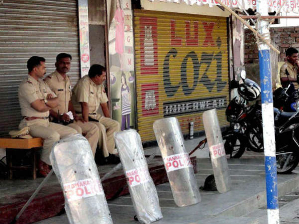 ನಿಲ್ಲದ ಪ್ರತಿಭಟನೆ