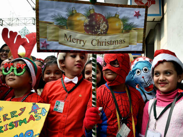 ಕೋಲ್ಕತಾದಲ್ಲಿ ಕ್ರಿಸ್ಮಸ್ ಸಂಭ್ರಮ