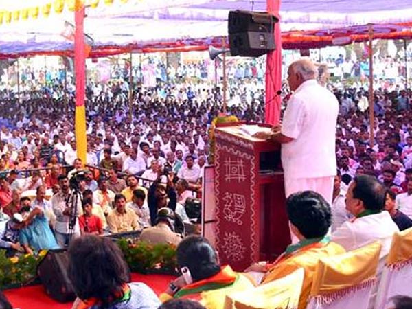 ಅಭ್ಯರ್ಥಿ ಗೆಲ್ಲಿಸುವ ಜವಾಬ್ದಾರಿ ತೆಗೆದುಕೊಳ್ಳಿ ಅಭ್ಯರ್ಥಿ ಗೆಲ್ಲಿಸುವ ಜವಾಬ್ದಾರಿ ತೆಗೆದುಕೊಳ್ಳಿ