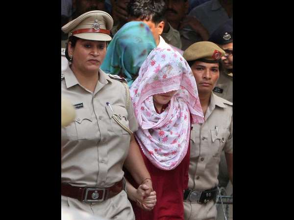 ಹನಿಪ್ರೀತ್ ಳನ್ನು ಕೋರ್ಟ್ ಗೆ ಕರೆತಂದಿದ್ದು