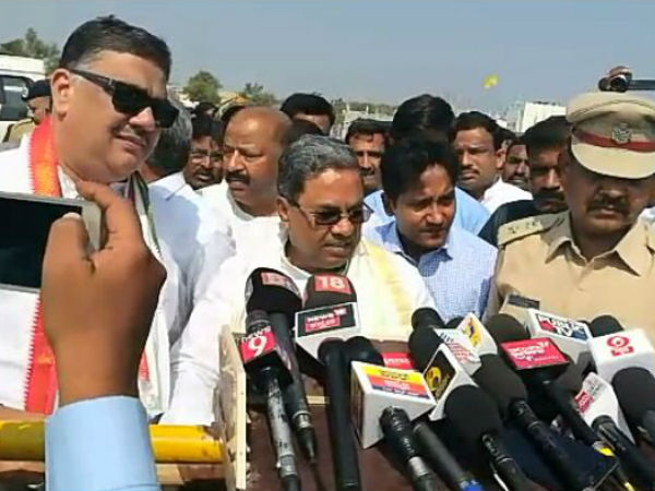 Siddaramaiah wants ballet paper in upcoming state assemble elections Siddaramaiah wants ballet paper in upcoming state assemble elections