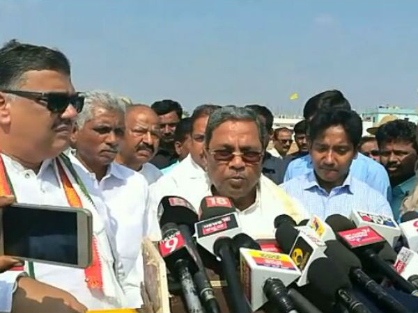 Siddaramaiah wants ballet paper in upcoming state assemble elections Siddaramaiah wants ballet paper in upcoming state assemble elections