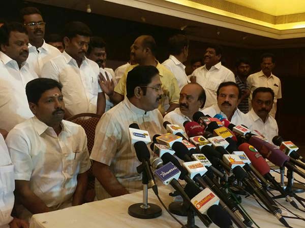 Palaniswami government would fall in three months: Dhinakaran Palaniswami government would fall in three months: Dhinakaran