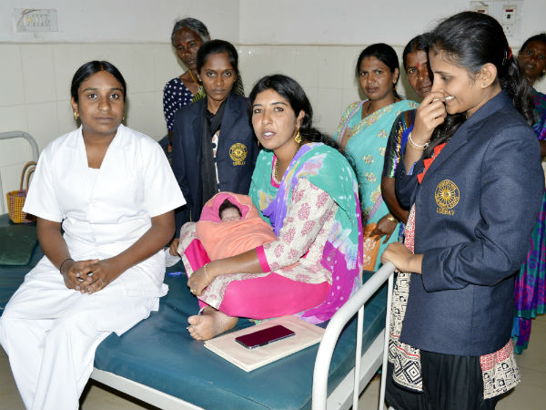 Mother throws her girl child in a dustbin of a hospital in Mysuru Mother throws her girl child in a dustbin of a hospital in Mysuru