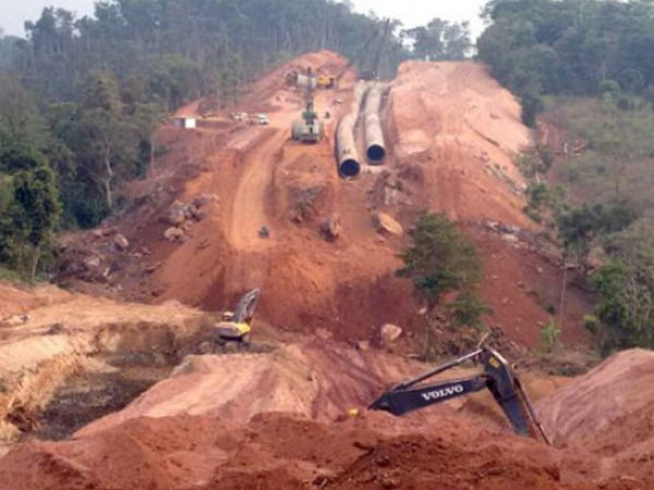 Yethina hole protesteres are contesting election.