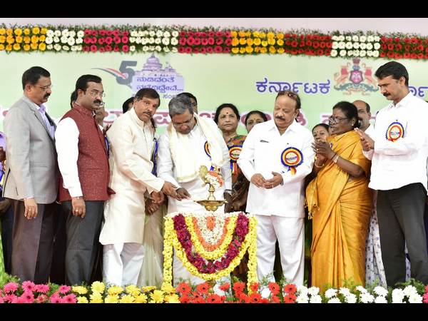 ಭಾರಿ ಚಪ್ಪಾಳೆ ಗಿಟ್ಟಿಸಿದ ಸಿಎಂ ಮಾತು