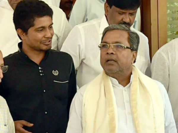 ಪ್ರಶ್ನೆ: ಹನೂರು ತಾಲೂಕಾಗಿ ಘೋಷಣೆಯಾದಾಗ ಅಭ್ಯರ್ಥಿಯಾಗಿ ಟಿಕೆಟ್ ಕೊಡಿ ಎಂದು ಸಿದ್ದರಾಮಯ್ಯ ಅವರಿಗೆ ಕೇಳಿದ್ದಿರಿ. ನೀವು ಕಾಂಗ್ರೆಸ್ ನಿಂದ ಚುನಾವಣೆ ಕಣಕ್ಕಿಳಿಯುತ್ತೀರಾ ?